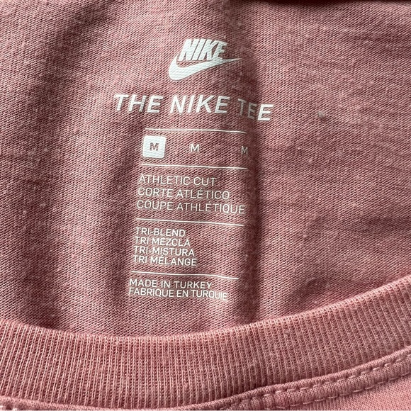 Set of 3 Women’s Athletic T-Shirts - New Balance, Nike & Kyodan - Size L - Picture 7 of 7